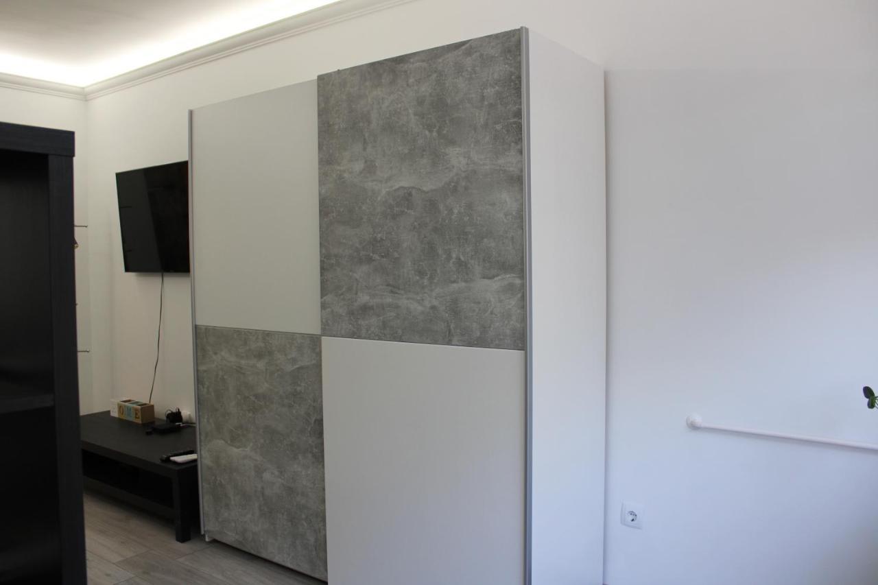 Izzy Apartament Διαμέρισμα Μίσκολτς Εξωτερικό φωτογραφία