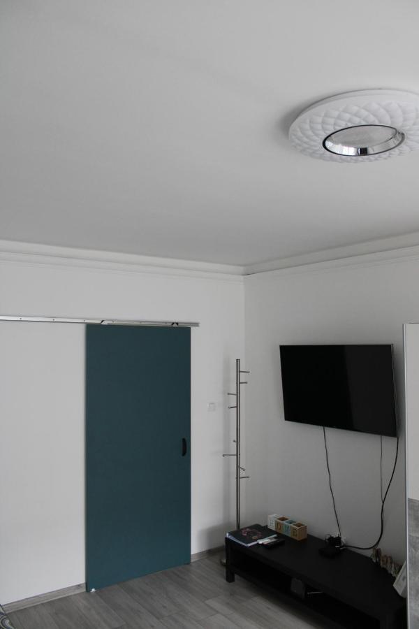 Izzy Apartament Διαμέρισμα Μίσκολτς Εξωτερικό φωτογραφία